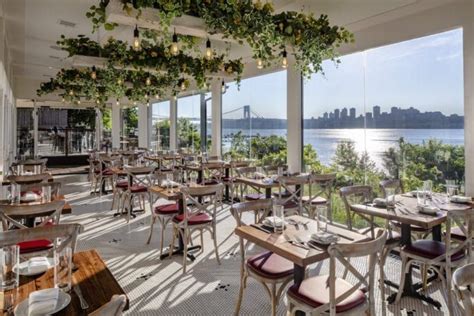 De Novo European Pub Comes to Edgewater | Glass restaurant, Outdoor ...