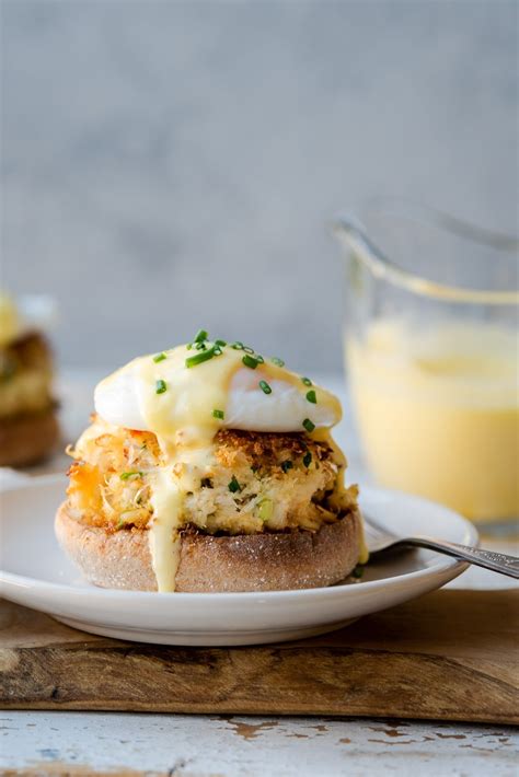 Alaska Dungeness Crab Cake Benedict - Kitchen Confidante®