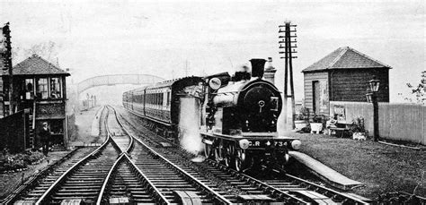 Tour Scotland Photographs: Old Photograph Railway Station Langbank Scotland