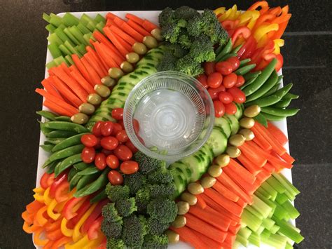 Veggie Tray Ideas | Vegetable tray, Veggie tray, Veggie platters