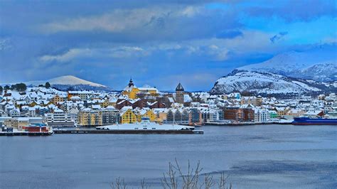 In Pictures: Ålesund in the Winter - Life in Norway