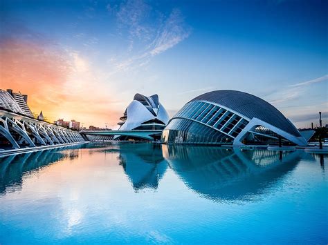 Valencia’s iconic City of Arts and Sciences | BATZINE