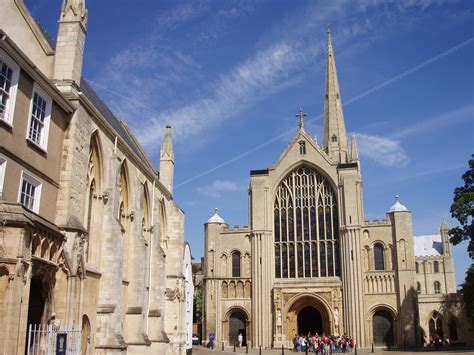 Norwich Cathedral, England: How To Reach, Best Time & Tips