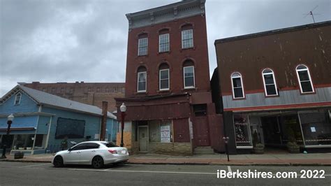 Former Moderne Studios Building Sold at Auction / iBerkshires.com - The ...