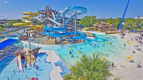 10 Awesome Waterparks To Visit In Texas