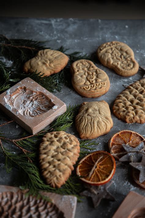 Spiced Molded Springerle Christmas Cookies | Festive Holiday Baking ...