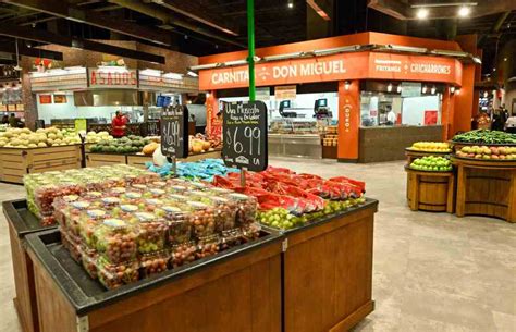 First look inside Mercado González, Costa Mesa’s colossal new food hall ...