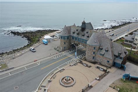 Narragansett Pier Casino (The Towers) // 1886 – Buildings of New England