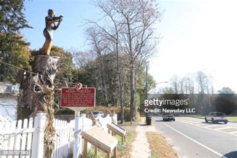 Lake Ronkonkoma Photos and Premium High Res Pictures - Getty Images