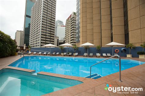 Four Seasons Hotel Sydney Review: What To REALLY Expect If You Stay