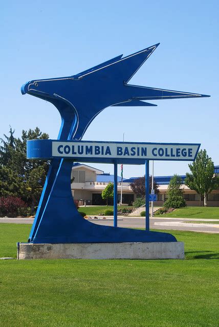 Columbia Basin College sign, Pasco, Washington | Columbia Ba… | Flickr ...