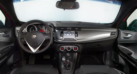 2015 Alfa Romeo Giulietta Sprint - Interior, car, HD wallpaper | Peakpx