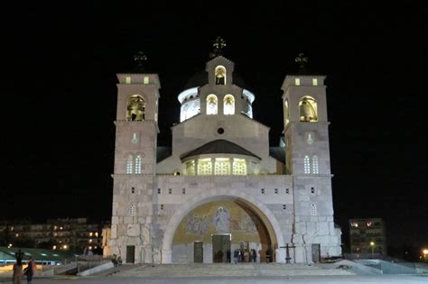 PODGORICA BY NIGHT - Living in Montenegro :)