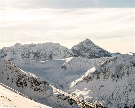 The Ultimate Guide to Zakopane Ski Trips - KrakowBuzz