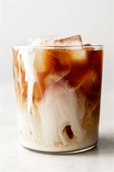 How to Make Cold Brew Coffee at Home - Coffee at Three