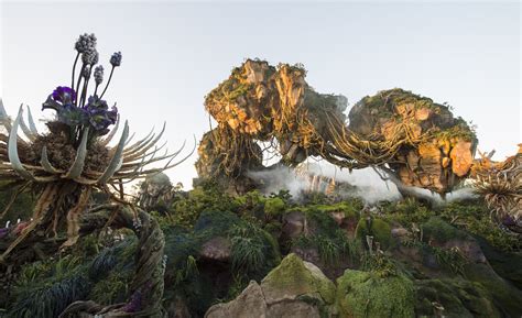 Pandora Avatar Land Preview For Disney Annual Passholders | POPSUGAR ...