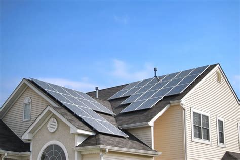 4 Types of Solar Panels | 2021 Solar Panel Options | Modernize