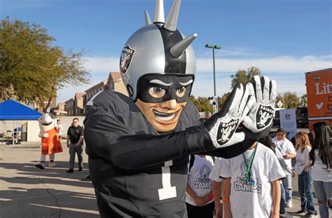 Boyd Gaming Become Official Casino Partner of Las Vegas Raiders