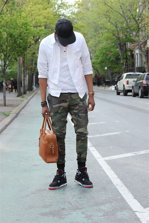 Another cool outfit I found on Tumblr featuring the Air Jordan "Bred" 4 ...