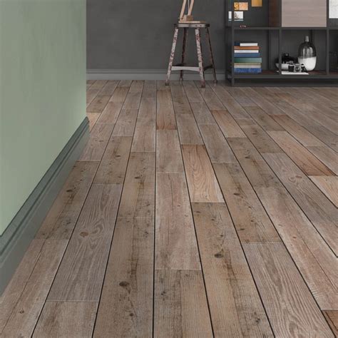 Vintage oak Natural Matt Wood effect Porcelain Floor tile, Pack of 7 ...