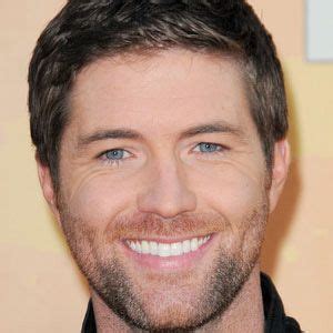 Josh Turner - Bio, Facts, Family | Famous Birthdays