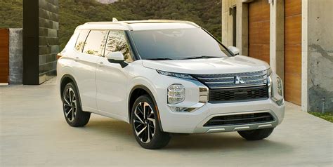 2023 Mitsubishi Outlander Review - auto.teknodaring