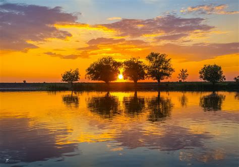 Colorful summer sunset in the Volga River delta · Russia Travel Blog