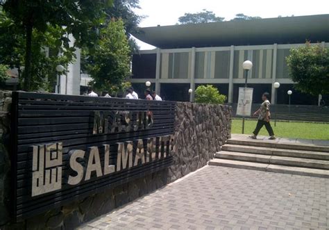 Sambut Ramadhan, Masjid Salman ITB Punya Program Baru - Media Islam