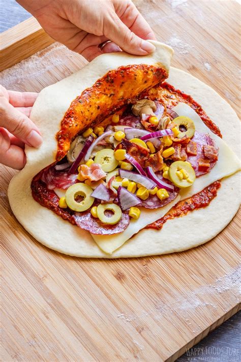 Easy Calzone Pizza Recipe - Happy Foods Tube