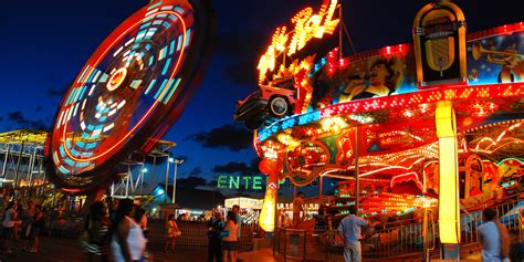 THE BEST AMUSEMENT PARKS NEAR ME