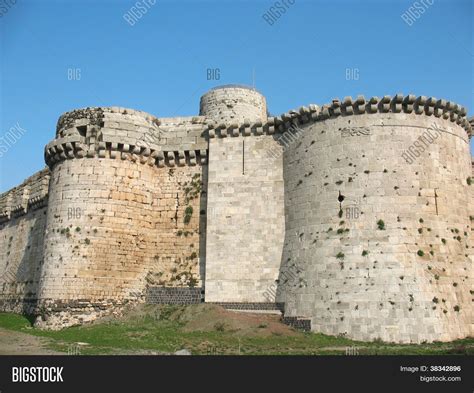 Medieval Crusaders Image & Photo (Free Trial) | Bigstock