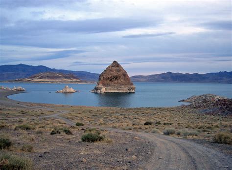 Fishing at Pyramid Lake in Nevada 2024-2025 - Rove.me