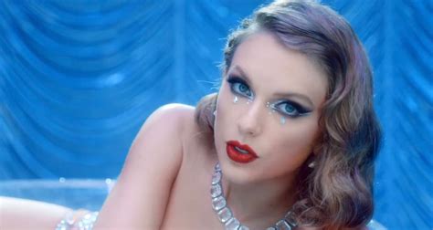 Taylor Swift’s ‘Bejeweled’ Music Video Easter Eggs Decoded! | Extended ...