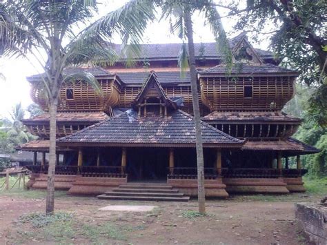 Traditional Kerala architecture theme house in Ottapalam, Kerala,India ...