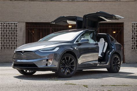 New Cv Model 2021 : Tesla Model X 2021, el popular SUV eléctrico se ...