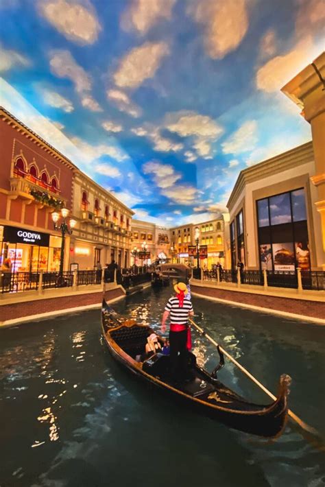 The Venetian Gondola Ride in Las Vegas - What You Need to Know