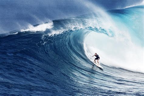 Jaws, Maui. by Anton Repponen | 500px | Surfing, Waves, Surfer