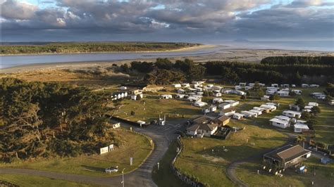 Foxton Beach Holiday Park | DOGALONG NZ