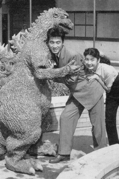 Godzilla Hugs | Japanese film, Godzilla, Japanese monster