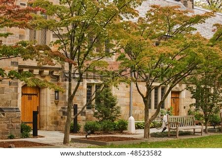 Jonathan Edwards College Of Yale University In Fall Colors Stock Photo ...