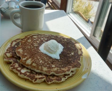 Uncle Bill’s Pancake House: Searching for a Taste of Fall