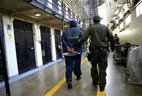 State to close San Quentin’s death row as Newsom continues ‘gradually ...