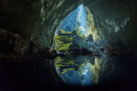 Spelunking Vietnam’s Son Doong, one of largest caves in the world – EU ...