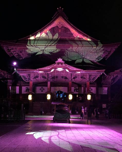 Projection mapping event in the Zenkoji Temple in Nagano. The temple ...