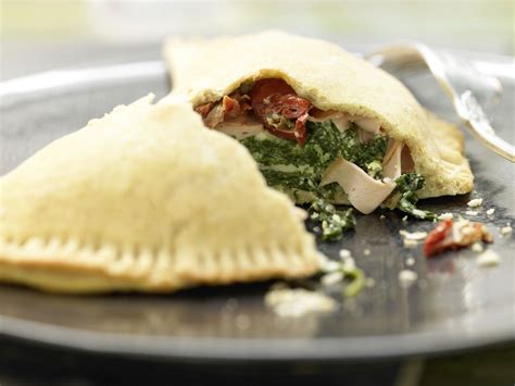 Pizza Calzone recipe | Eat Smarter USA