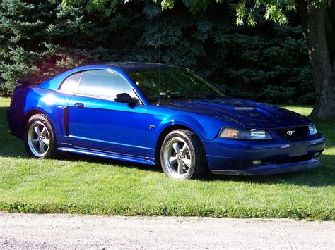 Sonic Blue 2002 Ford Mustang