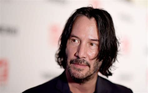 10 Reasons Why Keanu Reeves Is Such A Stand Up Guy - True Activist