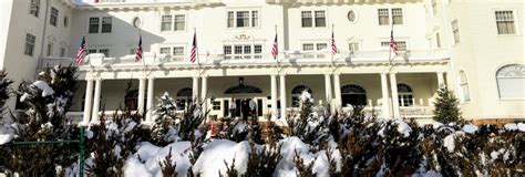 When The Stanley Hotel Hedge Maze Is Covered With Snow - TWO WORLDS ...