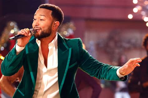 10 Best John Legend Songs of All Time - Singersroom.com