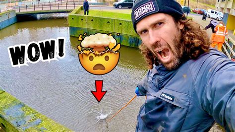 The Most Amazing Criminal Canal Found Magnet Fishing *POLICE ARRIVE ...